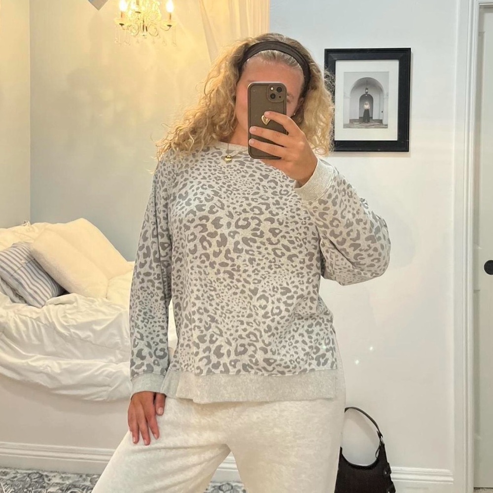 American Eagle Gray Cheetah Print Crewneck